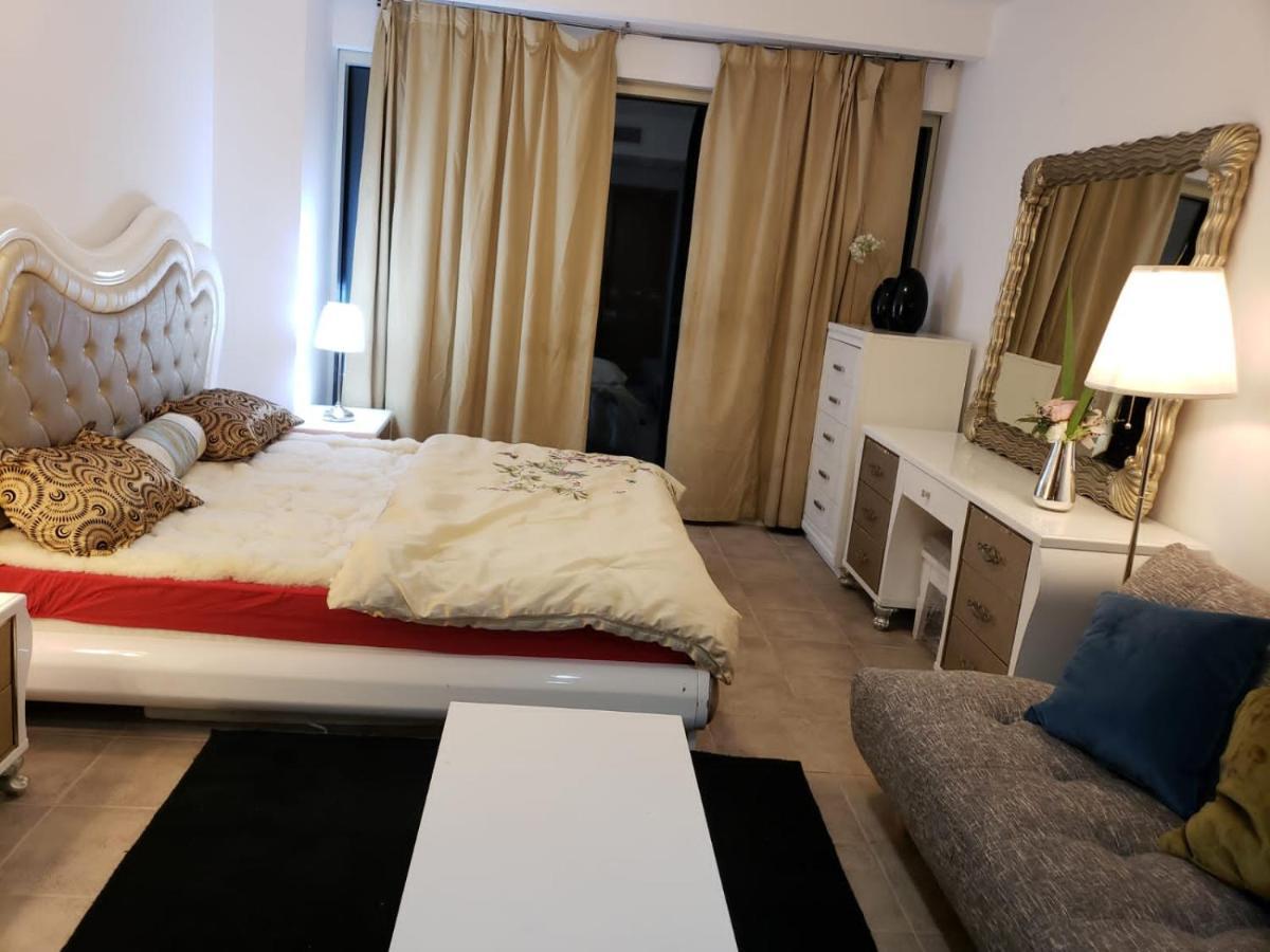 Travelers Backpackers Hostel Dubai Ngoại thất bức ảnh